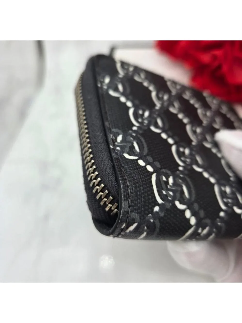 Gucci Coin Purse Wallet GG Shadow